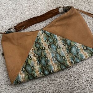 HOBO Tan and Teal Patterned Hobo Bag